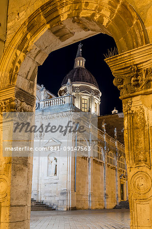 The lluminated cathedral of Dubrovnik (Marijina Uznesenja) at night, Dubrovnik, Croatia, Europe