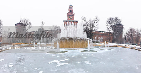 Fountain of Castello Square iced after snowfall, Milan, Lombardy, Northern Italy, Italy, Europe