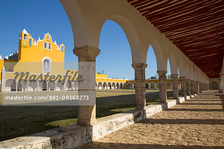 Convent of San Antonio de Padua, completed 1561, Izamal, Yucatan, Mexico, North America