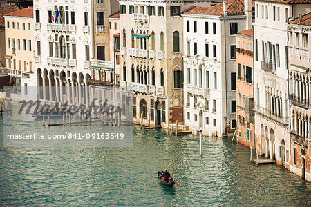 Gondola on Grand Canal, Venice, UNESCO World Heritage Site, Veneto Province, Italy, Europe