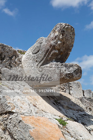 Serpent Head, Temple of Warriors, Mayan Ruins, Mayapan Archaeological Site, Yucatan, Mexico, North America