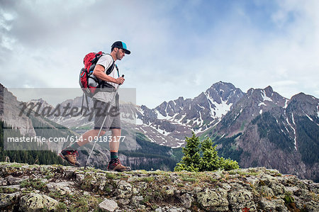 Man hiking, Mount Sneffels, Ouray, Colorado, USA