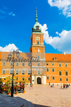Royal Castle in Plac Zamkowy (Castle Square), Old Town, UNESCO World Heritage Site, Warsaw, Poland, Europe