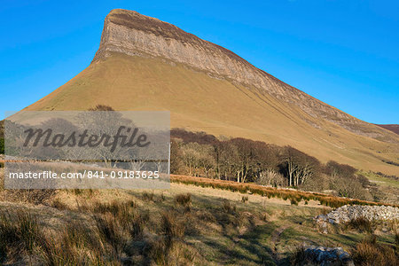 Ben Bulben, County Sligo, Connacht, Republic of Ireland, Europe