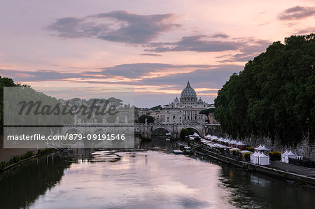 Saint Peter's Basilica and ponte degli Angeli at sunset, Rome, Lazio, Italy