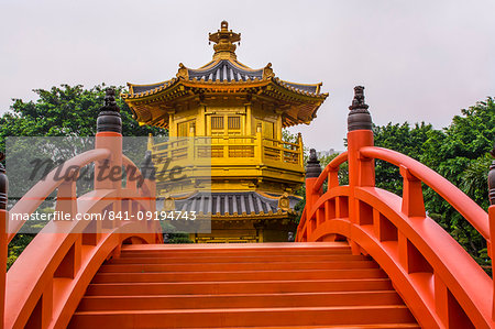 The pagoda at the Chi Lin Nunnery and Nan Lian Garden, Kowloon, Hong Kong, China, Asia