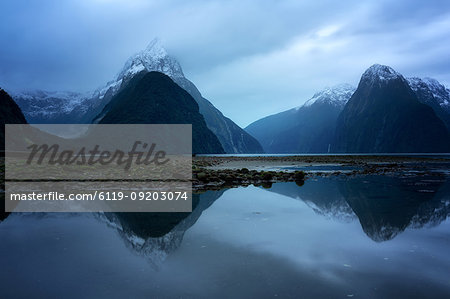 Milford Sound, Fiordland National Park, UNESCO World Heritage Site, South Island, New Zealand, Pacific