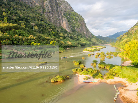 View of mountains and the Nam Ou River, Nong Khiaw, Laos, Indochina, Southeast Asia, Asia