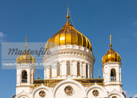 Cathedral of Christ the Saviour beside Moscow River, Moscow, Russia, Europe
