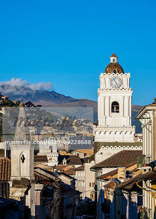 View towards La Merced Church, UNESCO World Heritage Site, Old Town, Quito, Pichincha Province, Ecuador, South America