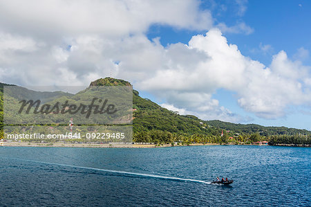 The town of Uturoa on the island of Raiatea, Society Islands, French Polynesia, South Pacific, Pacific