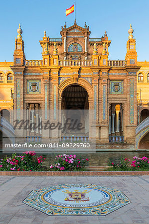 Central building of the Plaza de Espana, Seville, Andalusia, Spain, Europe