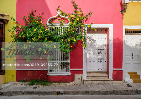 Street of Getsemani, Cartagena, Bolivar Department, Colombia, South America