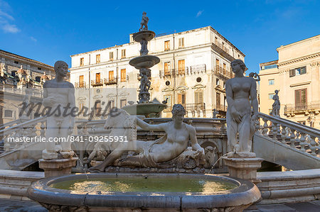 The Praetorian Fountain (Fontana Pretoria) in Palermo, Sicily, Italy, Europe
