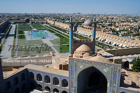 General view of Imam Square, Imam Mosque (Shah Mosque) and Sheikh Lotfollah Mosque, Isfahan, Iran, Middle East