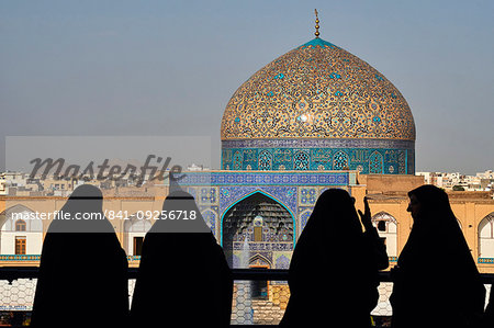 Sheikh Lotfollah Mosque, UNESCO World Heritage Site, Imam Square, Isfahan, Iran, Middle East