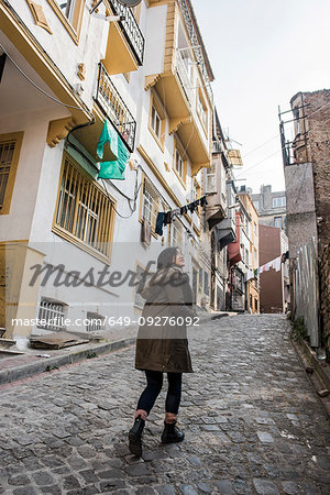 Woman exploring city, Istanbul, Turkey