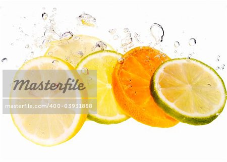 Splash slice of citrus to water