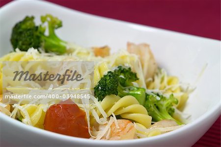 Pasta with Shrimp and Vegetables