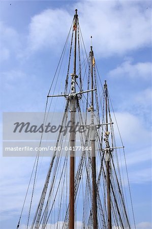 3 mast without sails but with ropes
