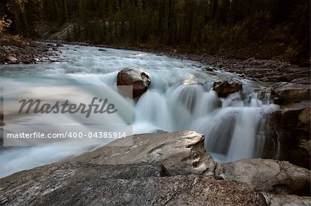 Sunwapta Falls in Jasper National Park