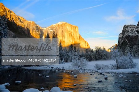 Sun rise on the granite peaks in Yosemite valley