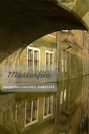 Beautiful picture of houses next to a canal