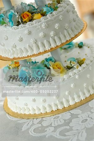 white wedding cake