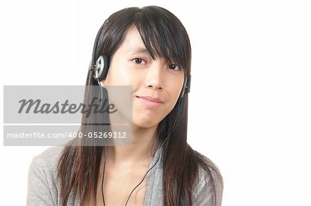 woman listen to music, chinese