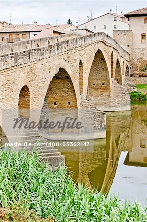 romanesque bridge over river Arga, Puente La Reina, Road to Santiago de Compostela, Navarre, Spain