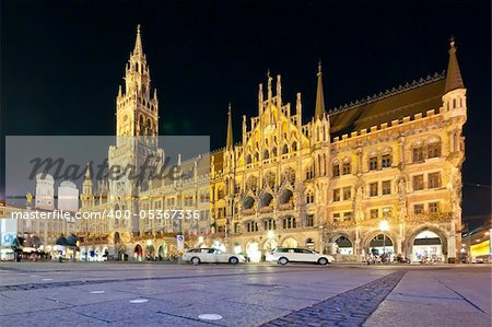 Munich city hall and the Marienplatz square at night