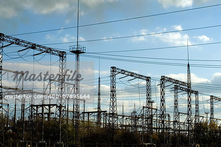 Photo high-voltage wires in the country station