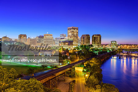 Richmond, Virginia, USA downtown skyline.