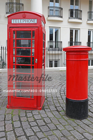 British Icons Red Telephone Box and Royal Mail Pillar Postbox