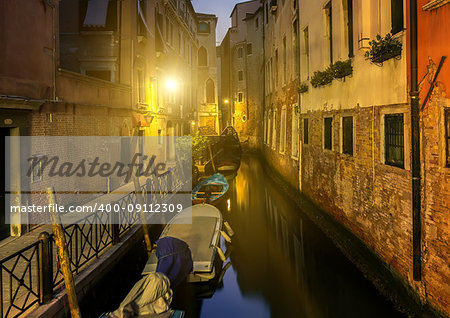 Bridge and street in Venice at night