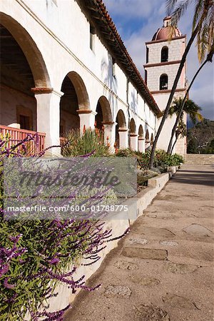 Santa Barbara Mission, Santa Barbara, California, USA