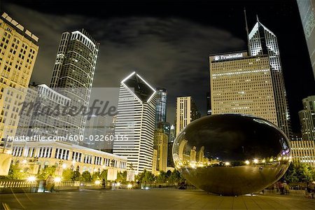Cloud Gate Sculpture at Night, Chicago, Illinois, USA