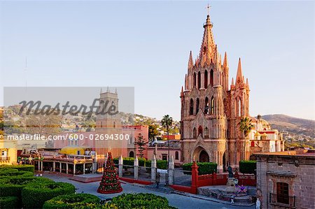La Parroquia and Jardin, San Miguel de Allende, Guanajuato, Mexico