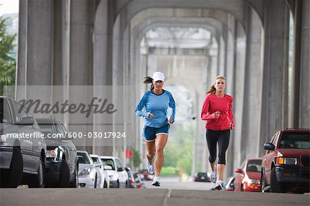 Women Running, Seattle, Washington, USA