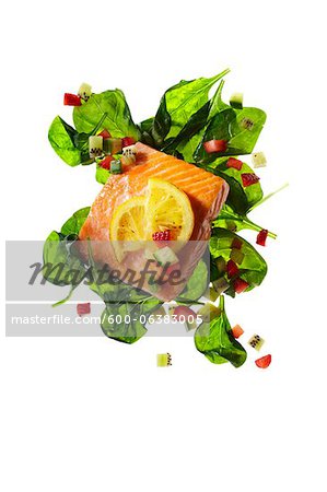 Salmon Steak with Spinach, Cucumber, Strawberries, and Kiwi