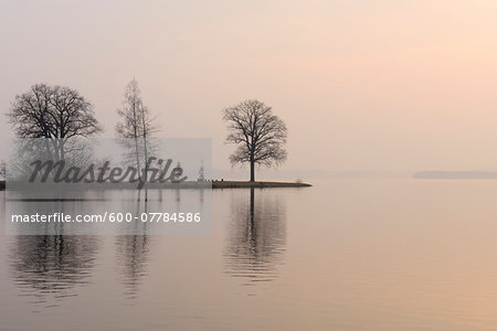 Morning Scene of Lake Schwerin, Schweriner Innensee, Schwerin, Western Pomerania, Mecklenburg-Vorpommern, Germany