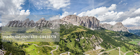 Scenic overview of the Puez Odle Group, Dolomites, South Tyrol, Trentino Alto Adige, Italy Scenic overview of the Puez Odle Group, Dolomites, South Tyrol, Trentino Alto Adige, Italy