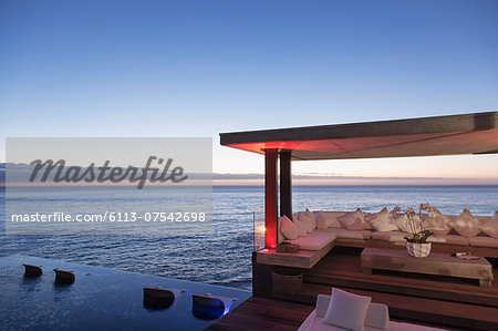 Cabana and infinity pool overlooking ocean Cabana and infinity pool overlooking ocean