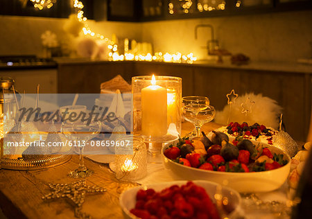 Candlelight Christmas table Candlelight Christmas table
