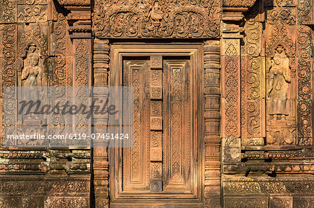 Bas-relief at Banteay Srei Temple in Angkor, UNESCO World Heritage Site, Siem Reap Province, Cambodia, Indochina, Southeast Asia, Asia