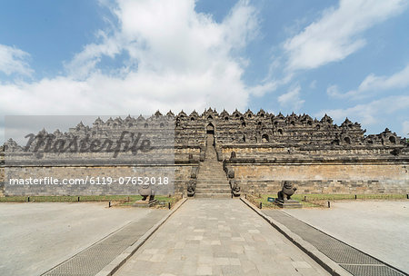 Borobudur Buddhist Temple, UNESCO World Heritage Site, Java, Indonesia, Southeast Asia, Asia