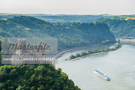 Castle Katz and the Lorelei above the River Rhine, St. Goarshausen, Rhine Gorge, UNESCO World Heritage Site, Germany, Europe