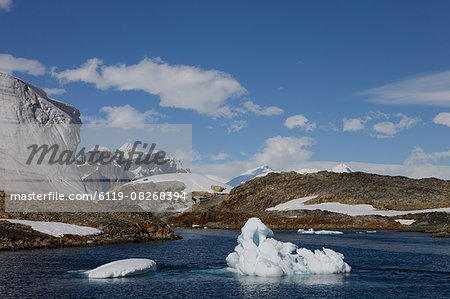 Glacier near Vernadsky Research Station, Antarctic Penisula, Antarctica, Polar Regions