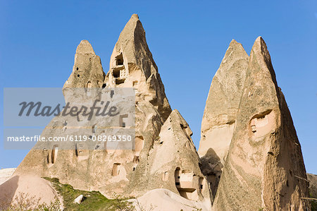 Old troglodytic cave dwellings in Uchisar, Cappadocia, Anatolia, Turkey, Asia Minor, Eurasia