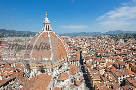 Brunelleschi's Dome on the Duomo frames the old medieval city of Florence, UNESCO World Heritage Site, Tuscany, Italy, Europe Brunelleschi's Dome on the Duomo frames the old medieval city of Florence, UNESCO World Heritage Site, Tuscany, Italy, Europe